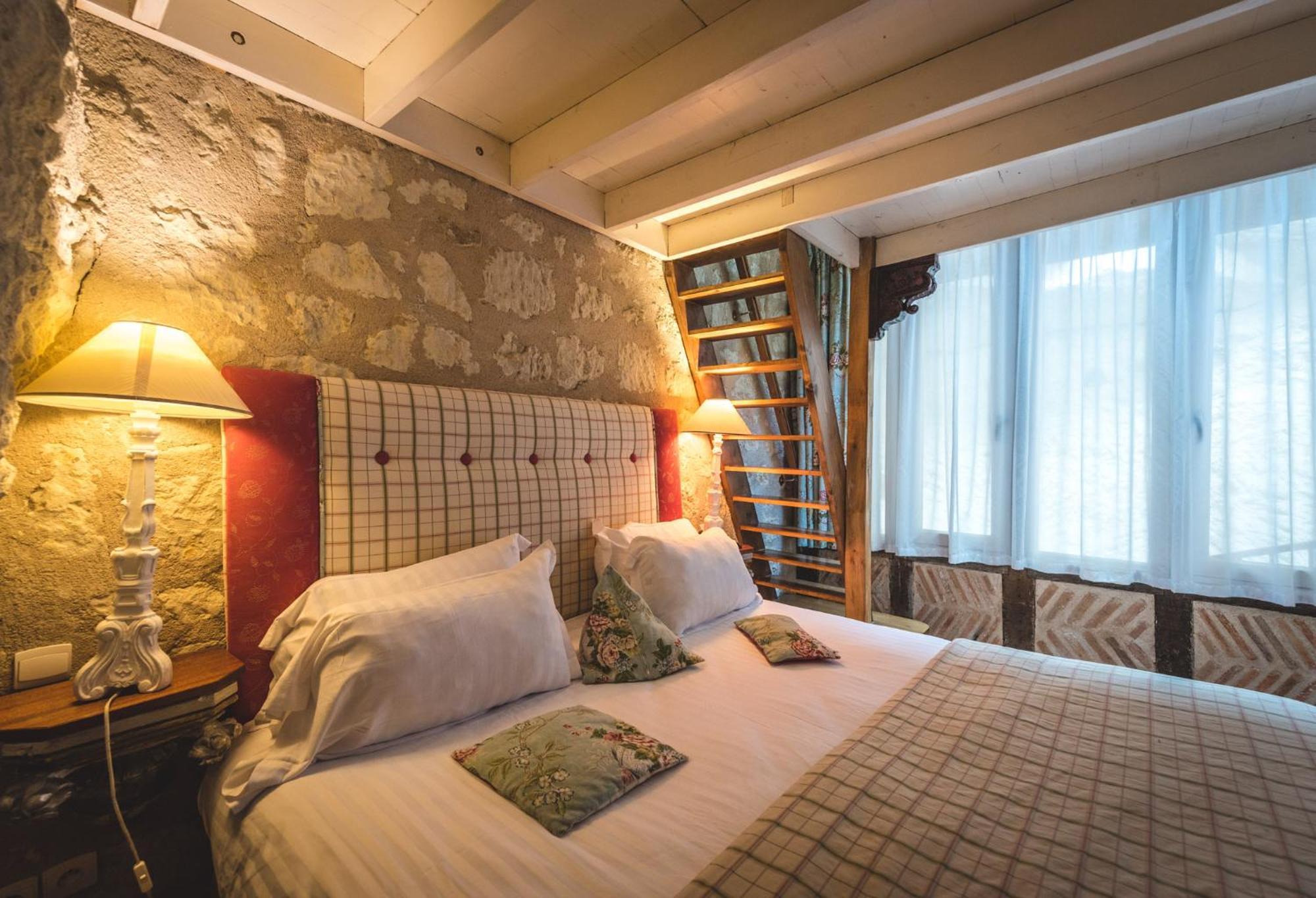 Logis Demeure De La Vignole Hotel Turquant Luaran gambar