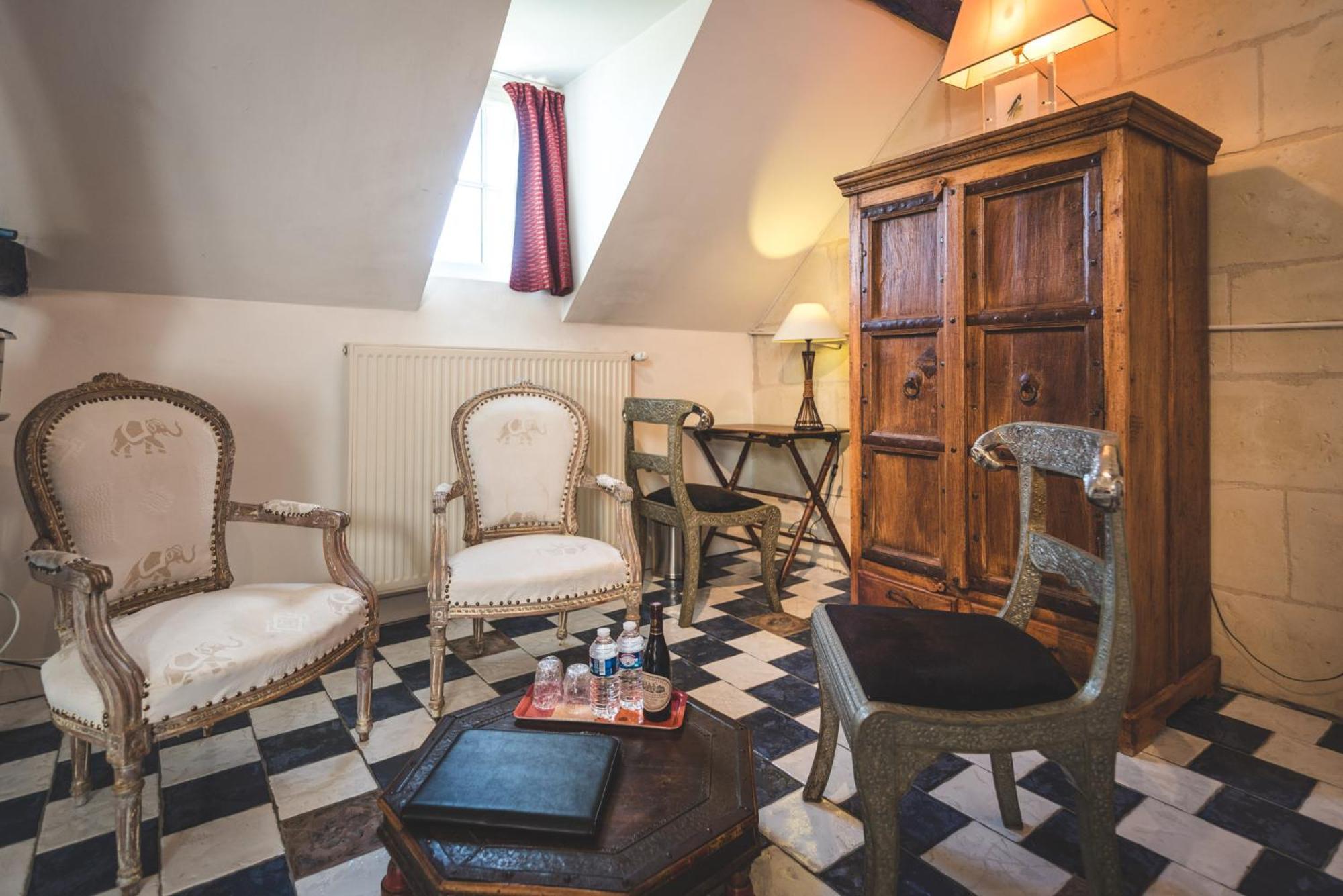 Logis Demeure De La Vignole Hotel Turquant Luaran gambar